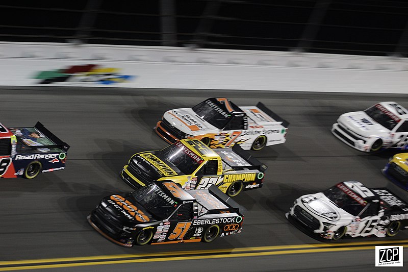 File:Three-wide racing truck series grant enfinger (52703417144).jpg