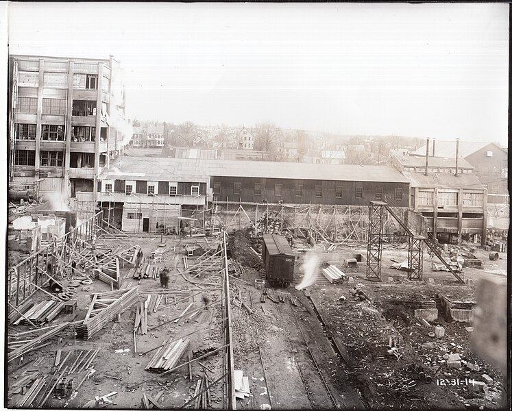 File:Toward Alden Street from Building 25, reconstruction of Building 21 in foreground. (6e8daa75-3814-42da-97fb-76722df6fa15).jpg