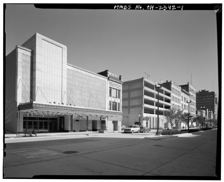 File:VIEW EAST, POWERS AUDITORIUM, 258 FEDERAL PLAZA WEST, PARKING GARAGE, MCKELVEY BUILDING - 258 Federal Plaza West (Commercial Building), Youngstown, Mahoning County, OH HABS OHIO,50-YOUNG,5-1.tif