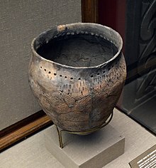 Netted Ware clay vessel from Ryazan Oblast. Vessel Textile ceramic GIM.jpg