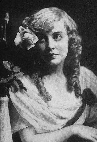 Violet MacMillan