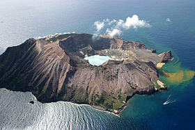 Вид с воздуха на Белый остров с юга.