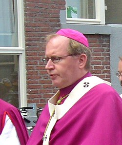 Wim Eijk (beskæret) .jpg