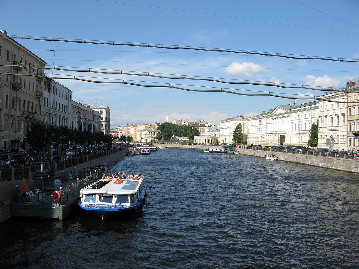 фонтанка аничков мост