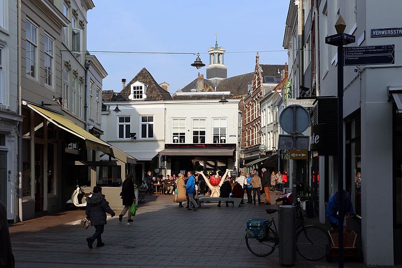 File:'s-hertogenbosch, via del centro 03.jpg