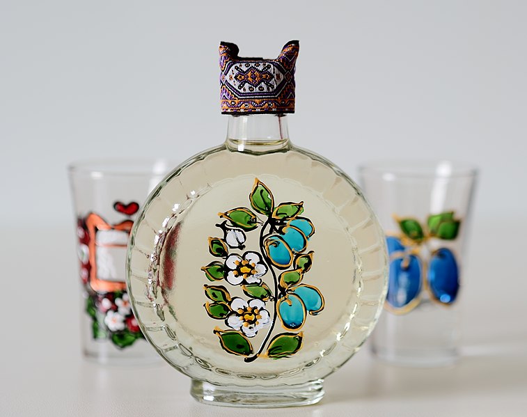 File:Šljivovica (Serbian Slivovitz).jpg