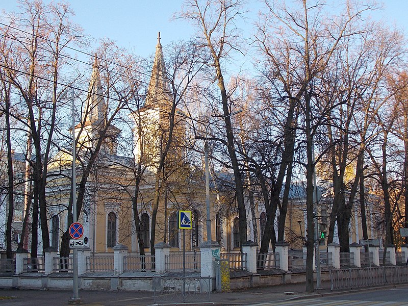 File:Казань, римско-католический костёл (польский).jpg