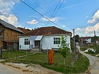 Подрачно основно училиште во село Требино.jpg