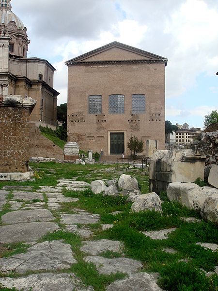 File:04304 - Roma - Fori - Curia Iulia - Foto Giovanni Dall'Orto - 18-Mar-2008.jpg