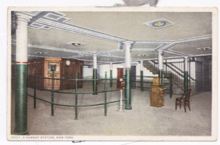 Entrance area with ticket booth and control 18 Street IRT 002.png