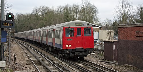 A62 Stock 5163 at Chorleywood