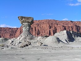 阿根廷月亮谷的蕈状岩