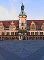 Altes Rathaus mit Stadtwappen - panoramio.jpg