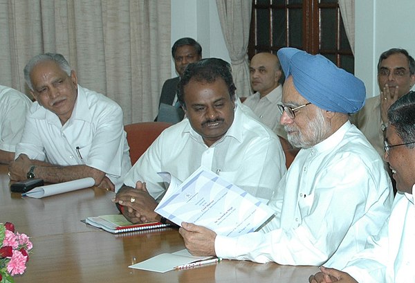 Yediyurappa and Kumaraswamy during the coalition government with JDS in 2006