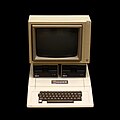 Der Apple II war einer der ersten richtigen Heimcomputer, die oft verkauft wurden.