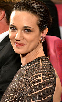 Asia Argento (Cannes Film Festival 2012).jpg