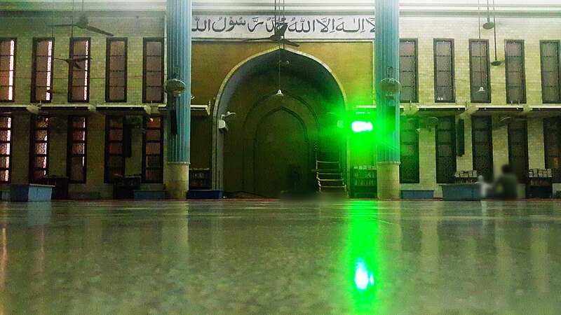 File:Baitul Mukarram National Mosque Interior (lower angel).jpg