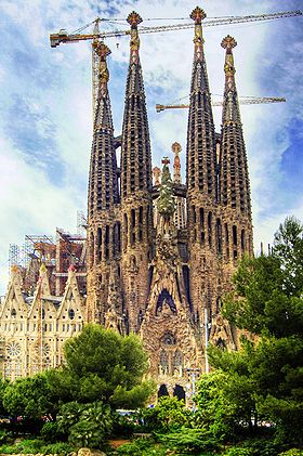 Barcelona Temple Expiatori de la Sagrada Fam lia (2050445207).jpg