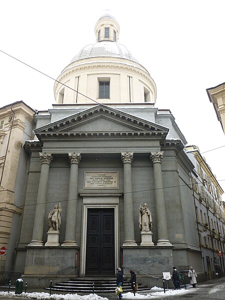 File:BasilicaMaurizianaTorino.JPG