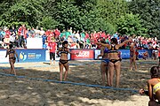 Deutsch: Beachhandball Europameisterschaften 2019 (Beach handball Euro); Tag 4: 5. Juli 2019 – Frauen, Viertelfinale, Spanien-Ungarn 1:2 (14:16, 26:16, 2:5) English: Beach handball Euro; Day 4: 5 July 2019 – Quarter Final Women – Spain-Hungary 1:2 (14:16, 26:16, 2:5)