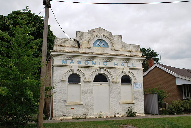 File:Beaufort Masonic Hall.jpg