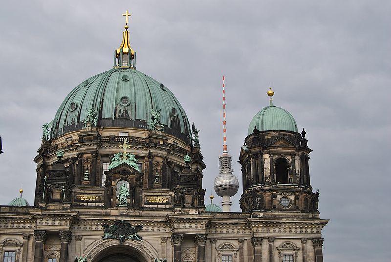 File:Berlin, Dom, 2012-07 CN-03.jpg