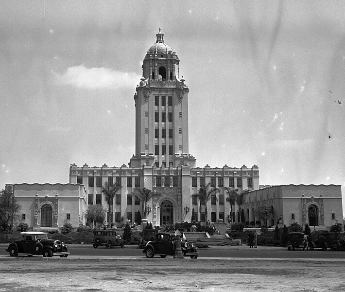 File:Beverly Hills City Hall, 1932 (cropped).jpg