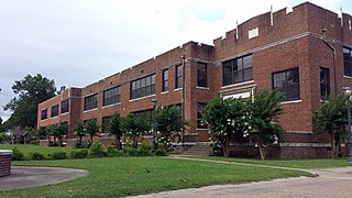 <span class="mw-page-title-main">Brinkley High School</span> Public comprehensive school in Brinkley, Arkansas, United States