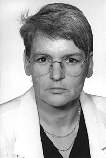 Bundesarchiv Bild 183-1990-0622-310, Dr. Ruth Fuchs.jpg