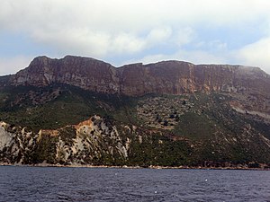 Cap Canaille - from the sea (North part).JPG