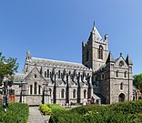 La situation en Irlande est similaire : Early Gothic Christ Church Cathedral à Dublin