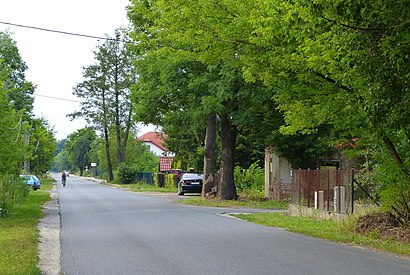 Jak dojechać komunikacją do Chrzanów Mały - O miejscu docelowym