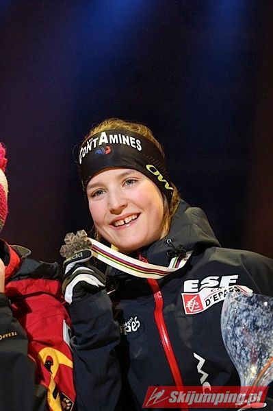 File:Coline Mattel (bronze medal) Oslo 2011 medal ceremony 4.jpg