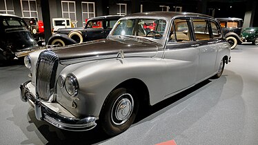 Daimler Majestic Major