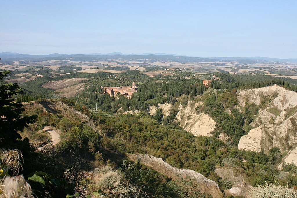 Crete Senesi Monte Oliveto