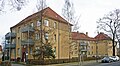 Row of houses on a U-shaped floor plan