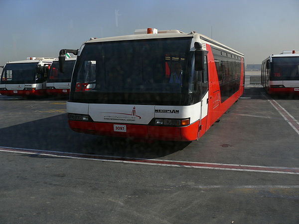 Neoplan Airliner at Dubai International Airport, 2007