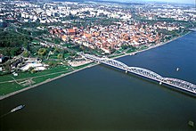 Józef Piłsudski Bridge over the Vistula river - the older of the two road bridges in Toruń