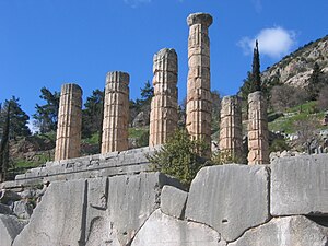 Colonnes du temple d'Apollon