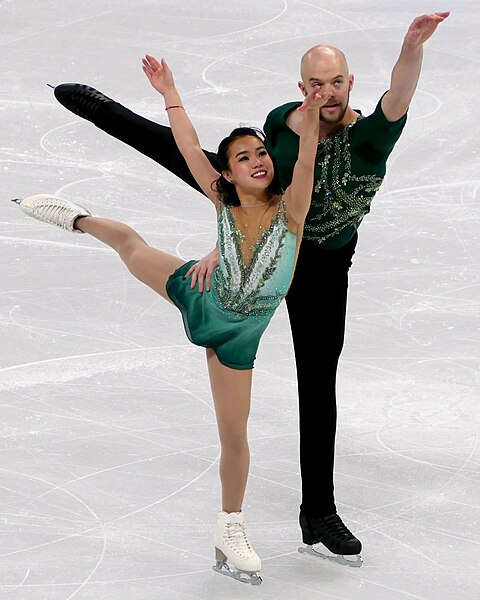 Kam and O'Shea during their short program at the 2024 World Championships