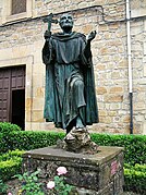 Estatua de San Valentín de Berriotxoa, en el Convento de Santa Ana