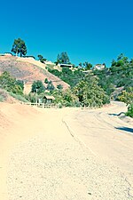 Thumbnail for File:Entrance to Turnbull Canyon Trail, Hellman Wilderness park, Whittier California.jpg