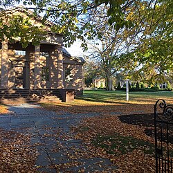 Exterior of the Redwood Library and Athenaeum, Bellevue Ave entrance, November 2016.jpg