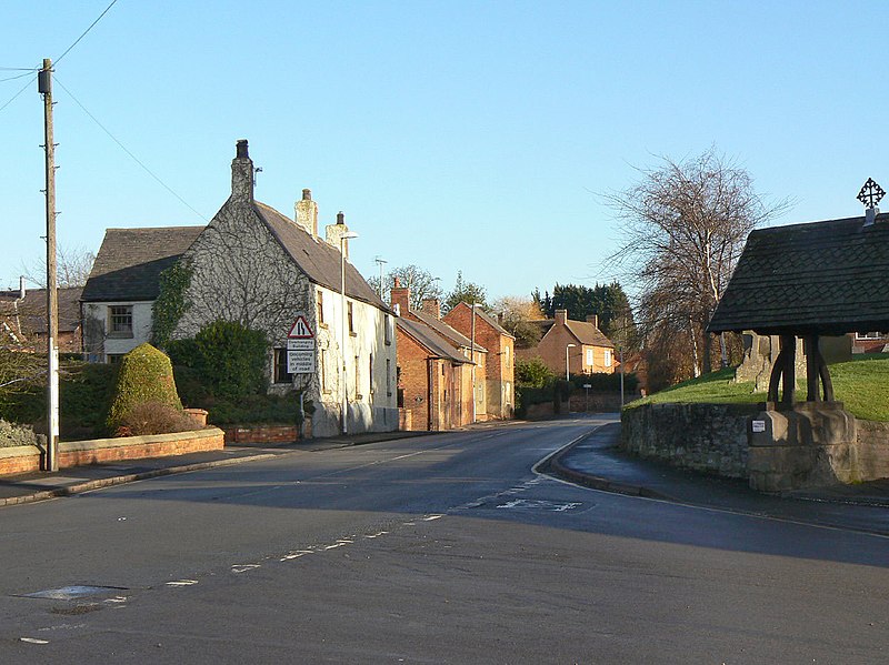 File:Far Street (eastern end) - geograph.org.uk - 2733644.jpg