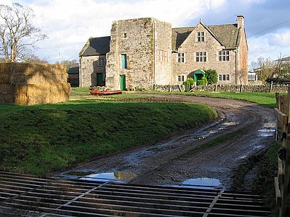 How to get to Fenny Bentley with public transport- About the place