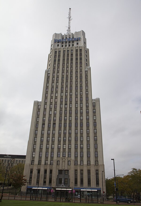 WAKR-TV's original 120-foot (37 m) transmitter mast was on the roof of the current Huntington Tower (pictured in 2012).