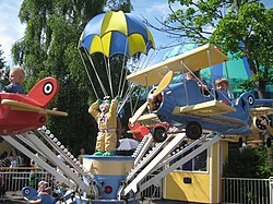 Flygkarusellen, Liseberg, 2012-07-08 e.jpg