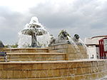 Fontaine du Château d'eau (Pierre-Simon Girard), 2010-05-18 16.jpg
