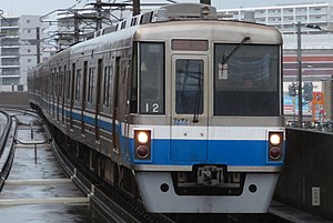 Fukuoka-City-Subway-1000-12-20190721.jpg