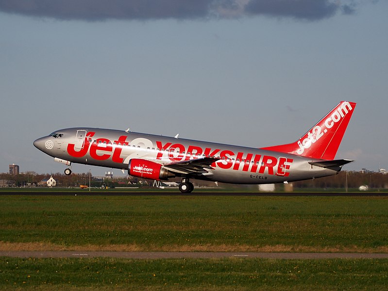 File:G-CELB Jet2 Boeing 737-377 takeoff from Polderbaan, Schiphol (AMS - EHAM) at sunset, pic3.JPG